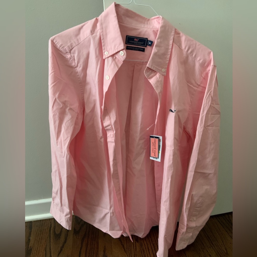 NWT! Vineyard vines button down shirt